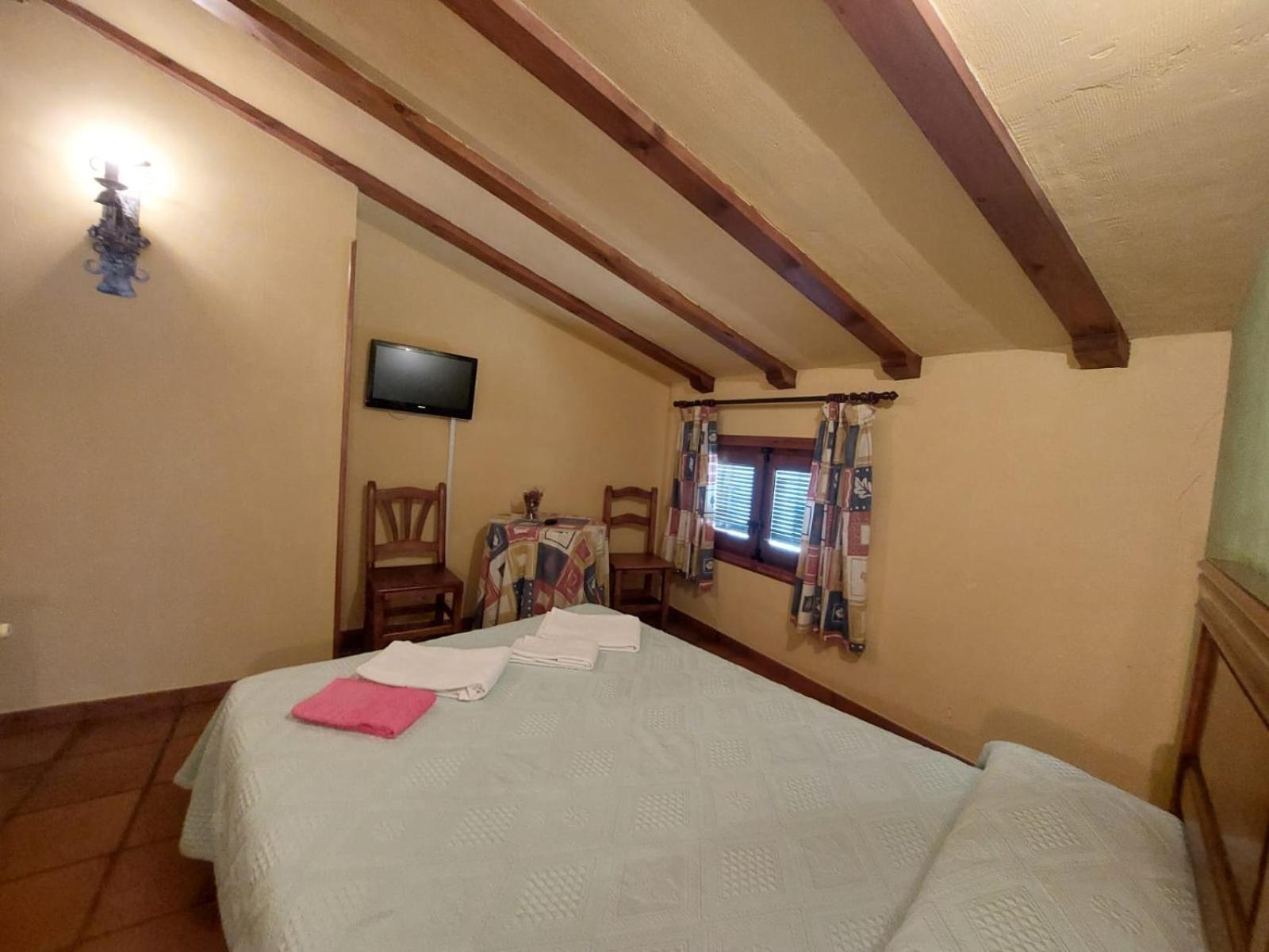 Hostal Restaurante Villa De Sepulveda Ngoại thất bức ảnh