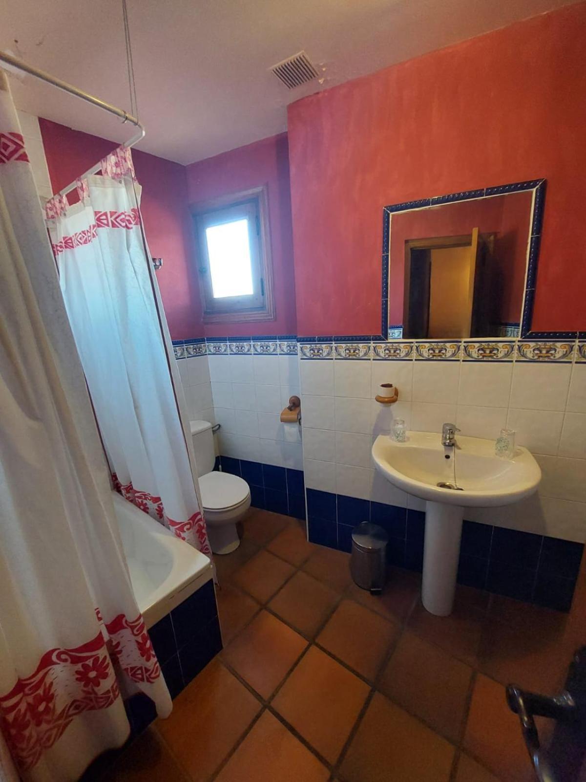 Hostal Restaurante Villa De Sepulveda Ngoại thất bức ảnh