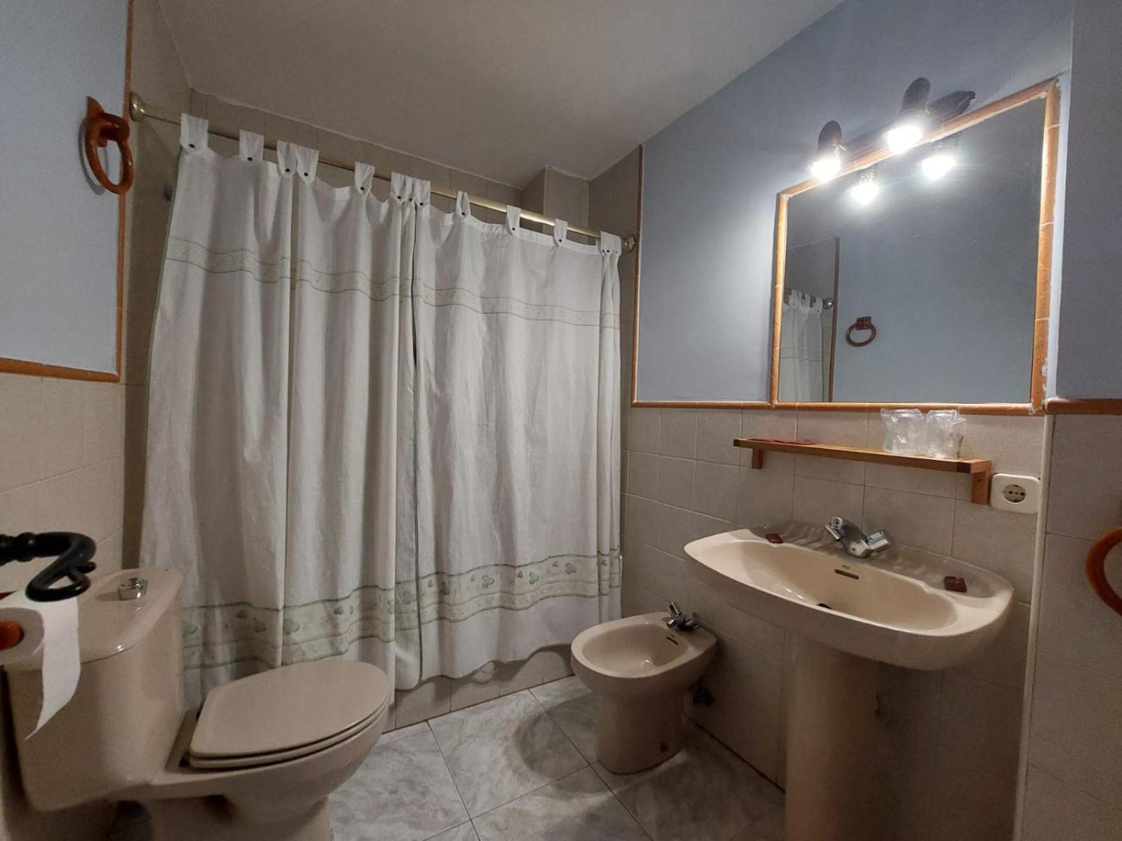 Hostal Restaurante Villa De Sepulveda Ngoại thất bức ảnh