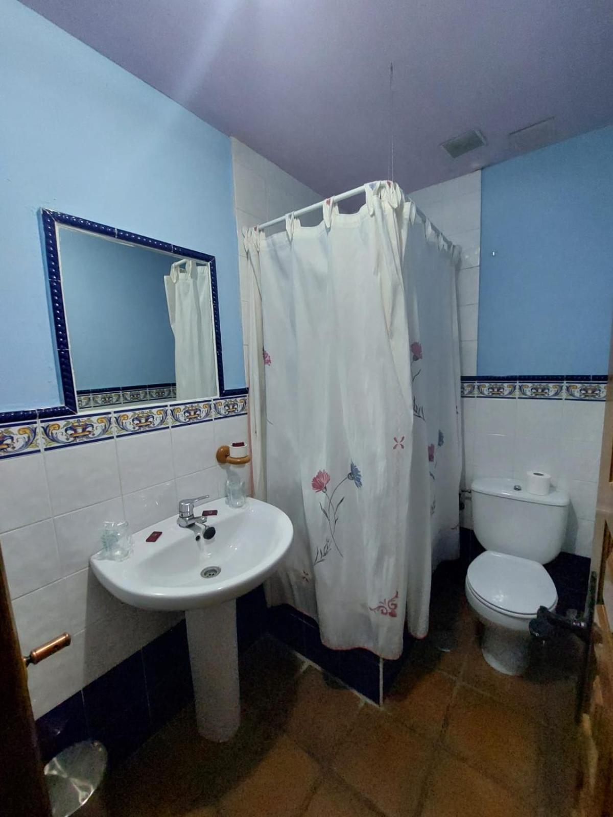 Hostal Restaurante Villa De Sepulveda Ngoại thất bức ảnh
