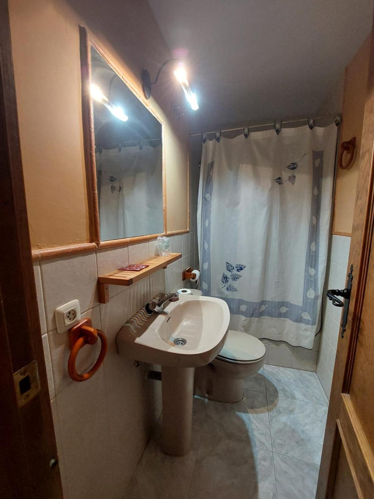 Hostal Restaurante Villa De Sepulveda Ngoại thất bức ảnh